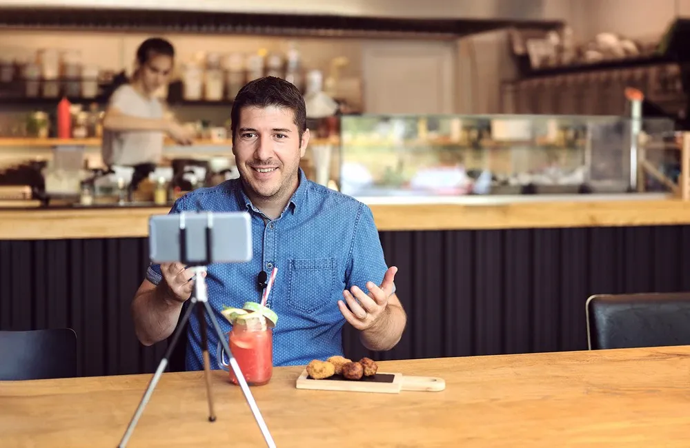 Amplify Your Restaurant’s Exposure with Engaging Video Campaigns