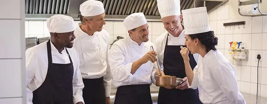 How to Motivate Employees Using 10 Proven Techniques