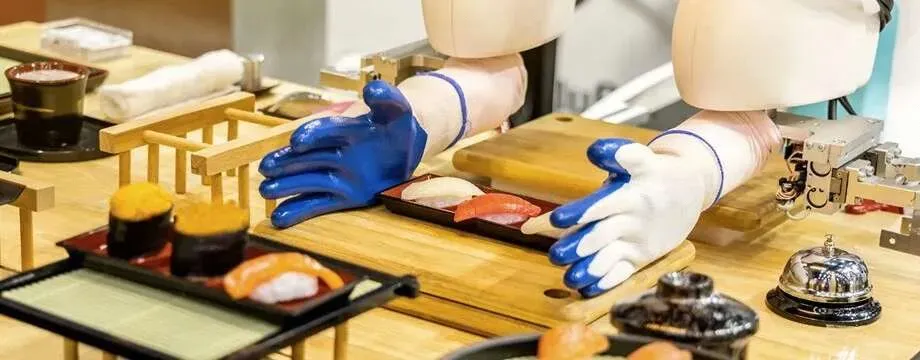 Automation vs. Human Interaction in Restaurant Customer Service