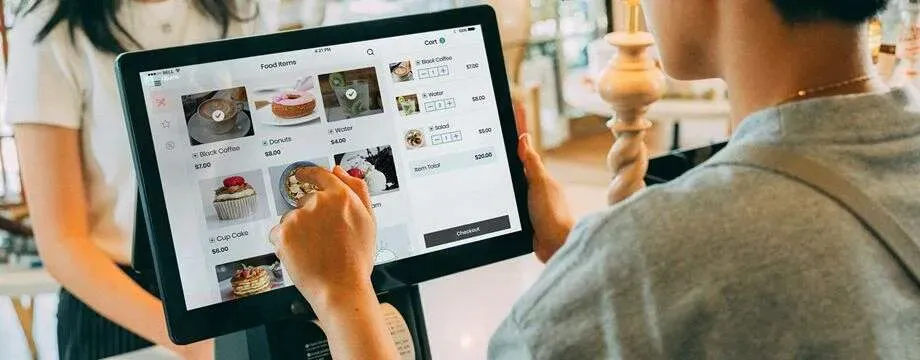 2025 Restaurant Technology Trends Too Good to Miss