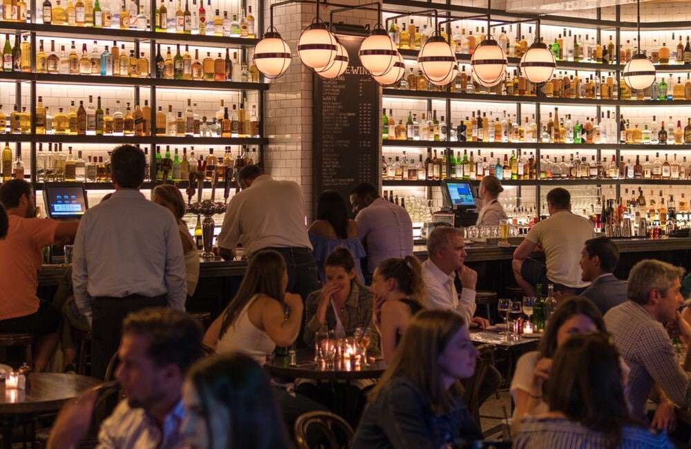 restaurant seating layout