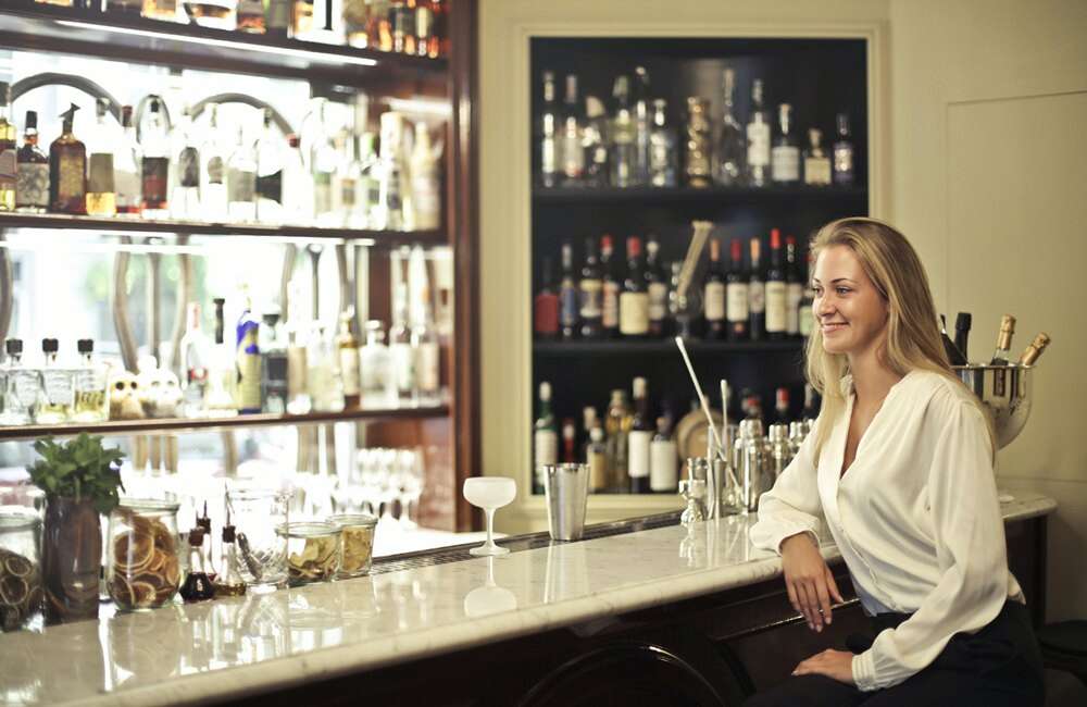 how to be a good restaurant manager