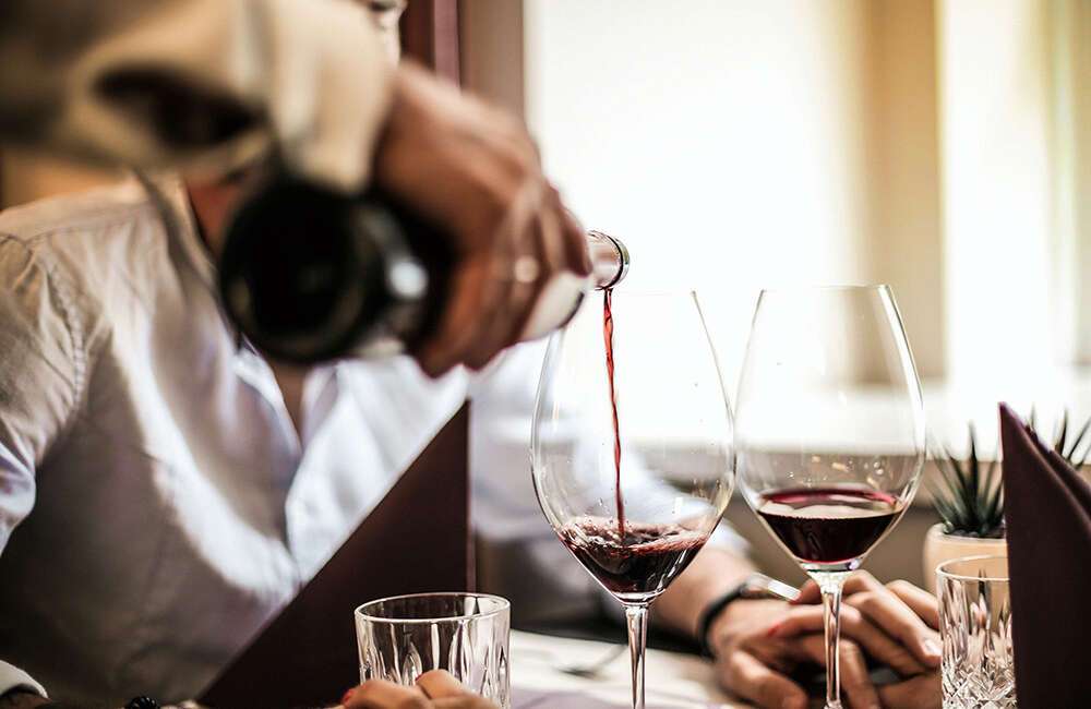 fine dining etiquette