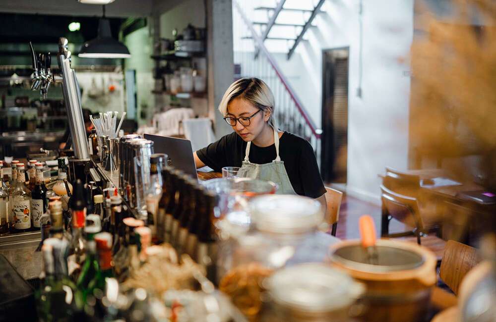 how to increase restaurant sales