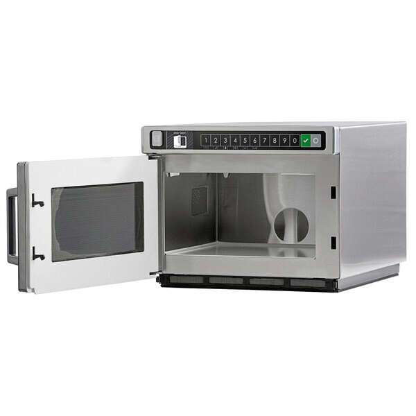 ACP Inc. Amana HDC1815, 21x16.5-inch Heavy-Duty Stainless Steel Commercial Microwave Oven, 1,800W, Canadian Use Only