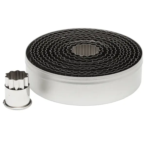 Ateco 5407, Fluted Round Cutters, Set of 12