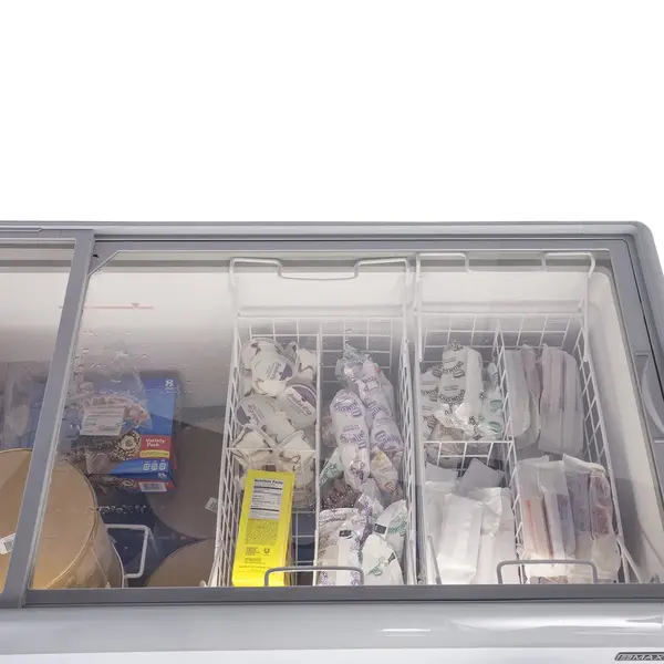 Maxx Cold MXF71F 71-Inch Wide Mobile Ice Cream Display Freezer