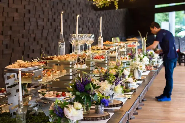 PWC-GN1-1B, Silverware Base, Black Powder Coated Steel