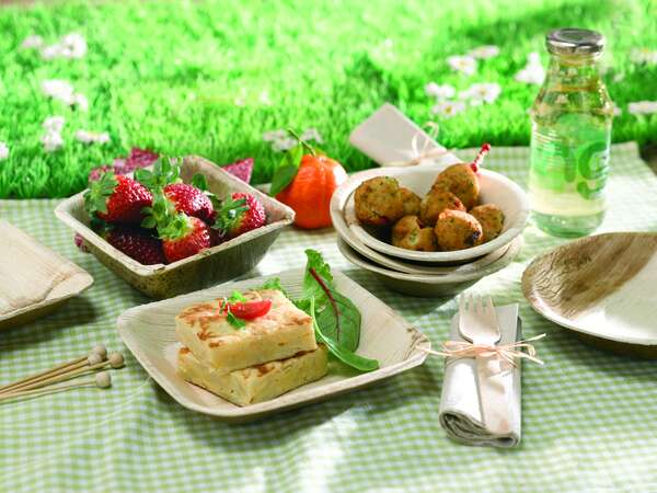 PacknWood 210BBA2818, 11x7.1x0.55-Inch Rectangular Palm Leaf Tray, 100/CS