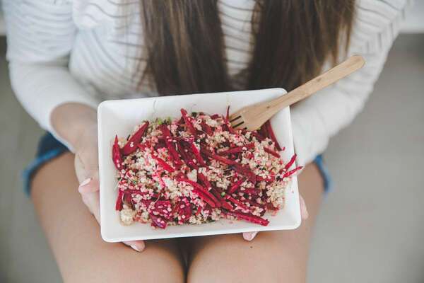 PacknWood 210BCHIC180, 7.05x7.05x0.6-Inch "Bio n Chic" White Sugarcane Plate, 100/CS