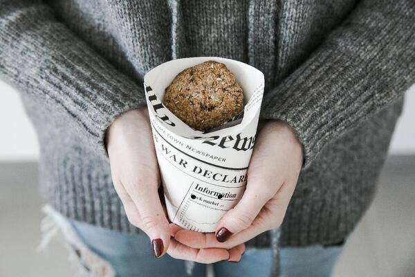 PacknWood 210TPASK12 2.36x4.7-inch News Print Closable Perforated Snack Cup, 1000/CS