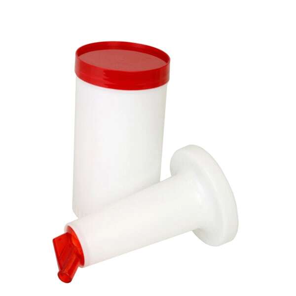 - PLSNP01R, 1-Quart Plastic Storer And Pour, Red