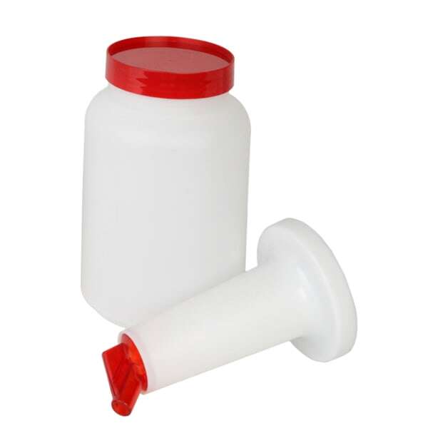 - PLSNP02R, 2-Quart Plastic Storer And Pour, Red
