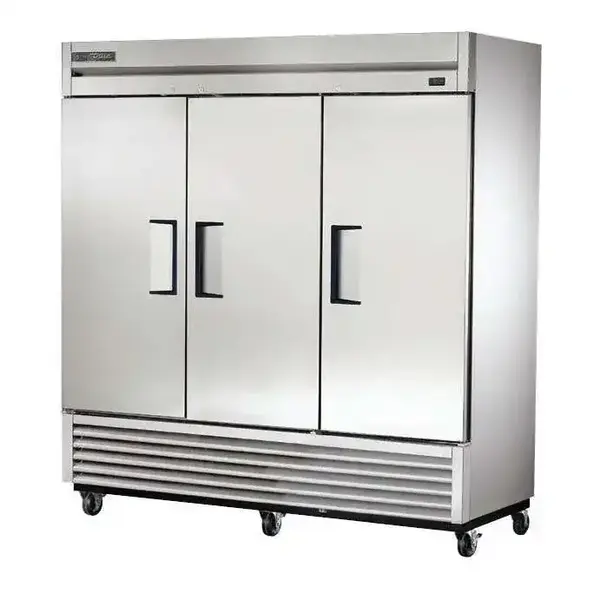 True Refrigeration True T-72-HC, 78.13-Inch 65.6 cu. ft. Bottom Mounted 3 Section Solid Door Reach-In Refrigerator