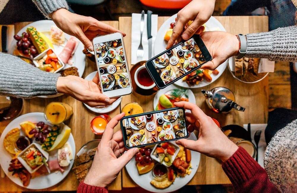 restaurant social media strategy